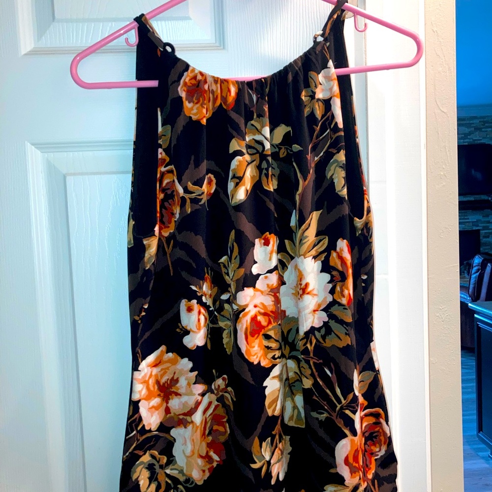 Sleeveless tank